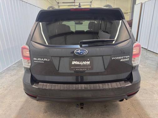 2017 Subaru Forester 2.5i Touring
