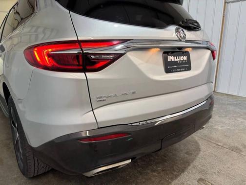 2020 Buick Enclave Essence 4x4 4dr Crossover