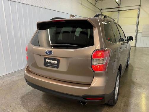 2016 Subaru Forester 2.5i Limited
