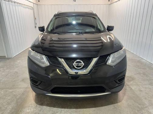 Magnetic Black 2016 Nissan Rogue SV
