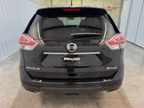 Magnetic Black 2016 Nissan Rogue SV