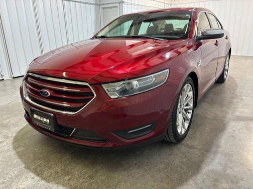 2015 Ford Taurus Limited