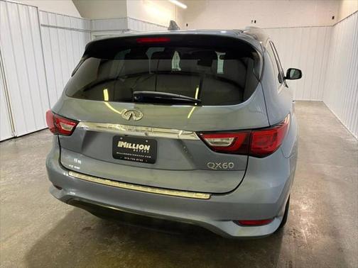 2017 INFINITI QX60 Base