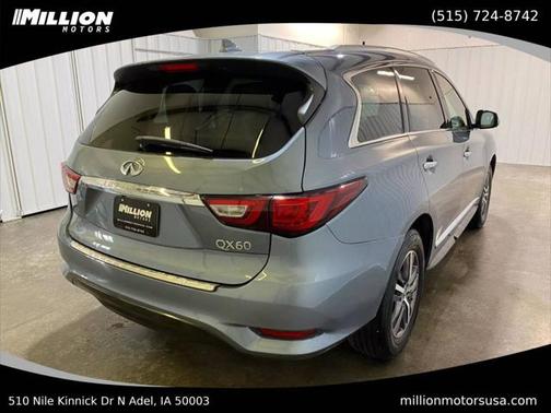 2017 INFINITI QX60 Base