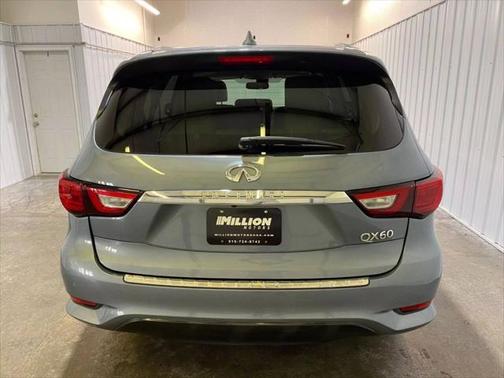 2017 INFINITI QX60 Base