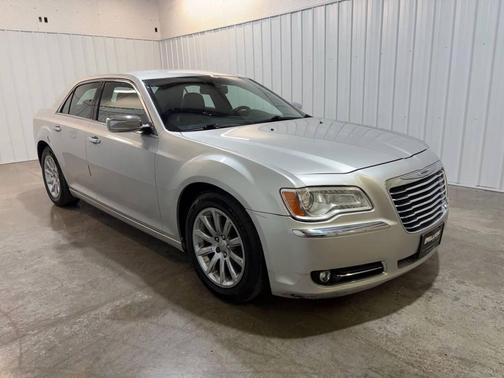 2012 Chrysler 300 Limited
