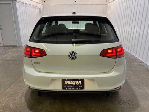 2015 Volkswagen Golf GTI 2.0T S 4-Door