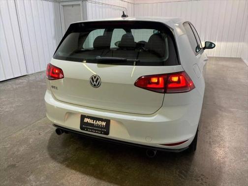2015 Volkswagen Golf GTI 2.0T S 4-Door