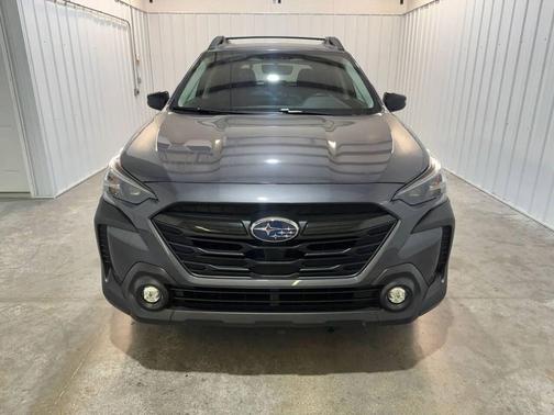 Magnetite Gray Metallic 2024 Subaru Outback Onyx Edition