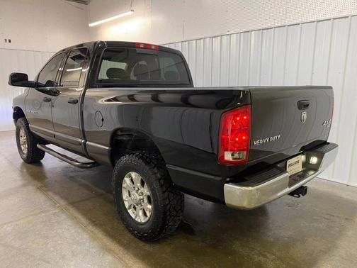 2005 Dodge Ram 2500 SLT Quad Cab