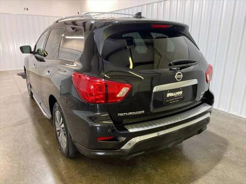 2020 Nissan Pathfinder SL 4WD