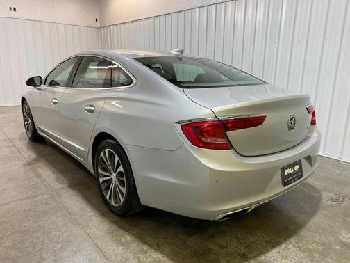 2017 Buick LaCrosse Essence