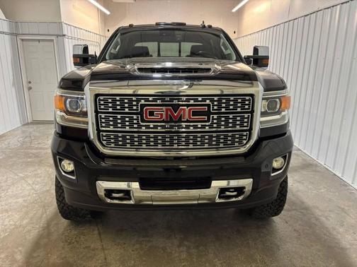 2018 GMC Sierra 2500 Denali