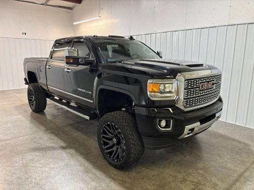 2018 GMC Sierra 2500 Denali