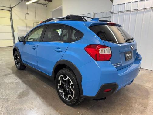 Blue 2017 Subaru Crosstrek 2.0i Limited