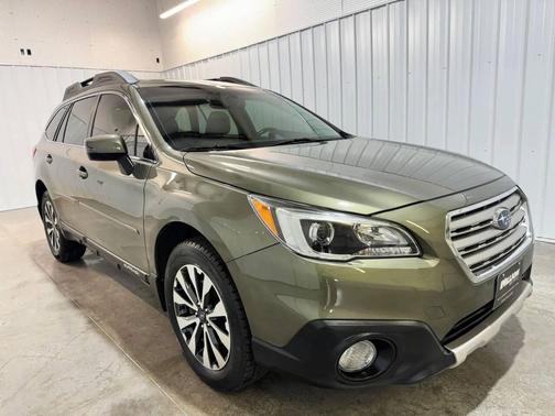 Wilderness Green Metallic 2017 Subaru Outback 2.5i Limited