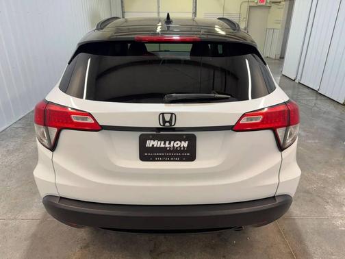 Platinum White Pearl 2021 Honda HR-V EX