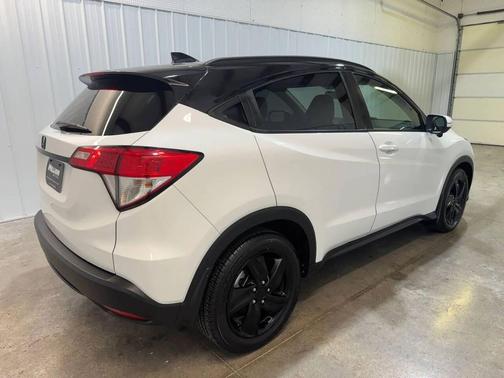 Platinum White Pearl 2021 Honda HR-V EX