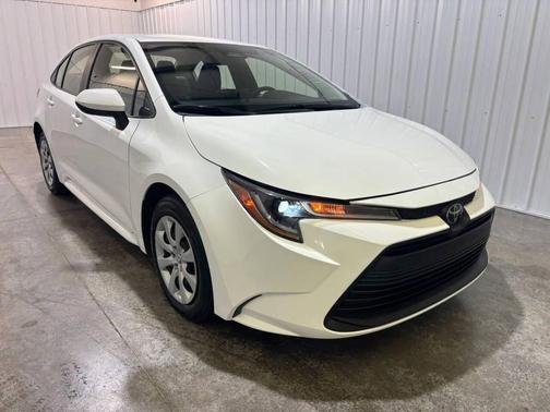 Ice Cap 2023 Toyota Corolla LE