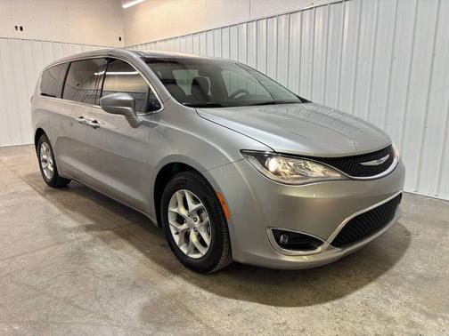2019 Chrysler Pacifica Touring Plus