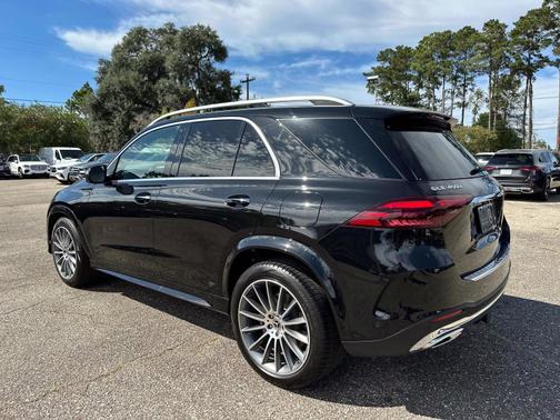 2025 Mercedes-Benz GLE 450e 4MATIC