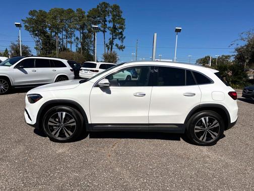 2025 Mercedes-Benz GLA 250 