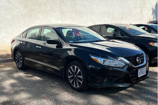 2017 Nissan Altima 2.5 SV
