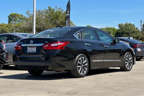 2017 Nissan Altima 2.5 SV