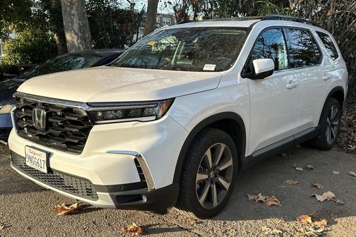 2025 Honda Pilot Elite