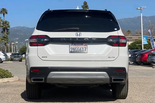 2025 Honda Pilot Elite