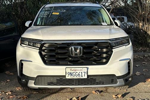 2025 Honda Pilot Elite