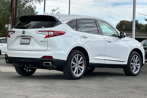 Platinum White Pearl 2023 Acura RDX Technology Package