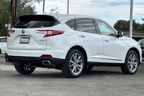Platinum White Pearl 2023 Acura RDX Technology Package
