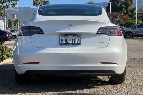 2022 Tesla Model 3 Long Range
