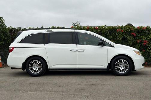Taffeta White 2011 Honda Odyssey EX