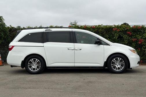 Taffeta White 2011 Honda Odyssey EX