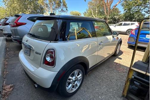 2011 MINI Cooper Base