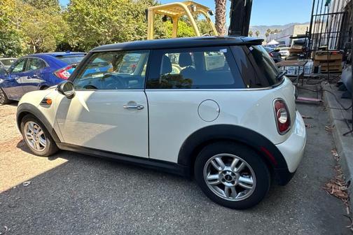 2011 MINI Cooper Base