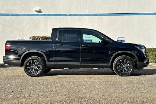 Crystal Black Pearl 2026 Honda Ridgeline Sport