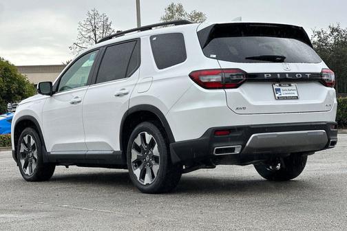 Platinum White Pearl 2026 Honda Pilot Elite