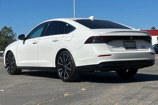 2025 Honda Accord Hybrid Touring