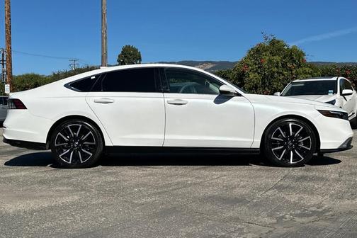 2025 Honda Accord Hybrid Touring