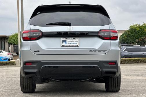 2026 Honda Pilot Black Edition