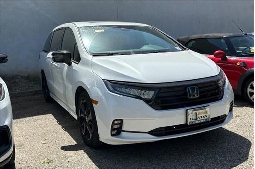 2023 Honda Odyssey Sport