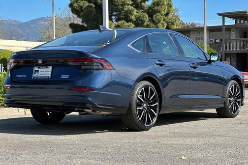 Canyon 2026 Honda Accord Hybrid Touring