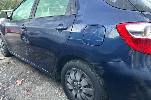 2009 Toyota Matrix Base