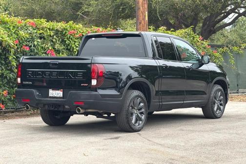 Crystal Black Pearl 2025 Honda Ridgeline Sport