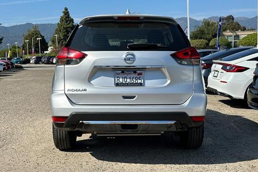 2017 Nissan Rogue S