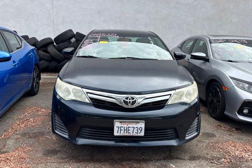 Cosmic Gray Mica 2014 Toyota Camry LE