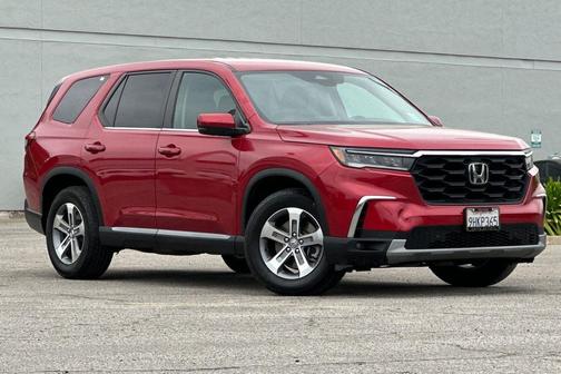 2023 Honda Pilot EX-L 8-Passenger